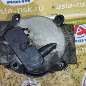 Компрессор кондиционера Mazda YF Tribute EPEW ДЕФЕКТ ШКИВ КРИВОЙ YL8H-19D629 / EC016145Z