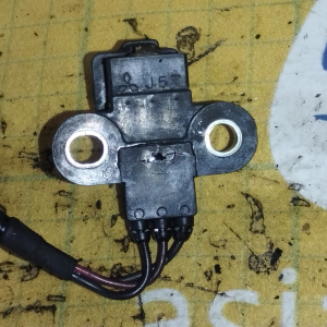 Датчик коленвала Mitsubishi 4G15/4G18 Lancer/Space Star CS3A ДЕФЕКТ РАЗЪЁМА J5T26273 / 	MR420734