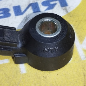 Датчик детонации Honda LEB/L15B Fit GP5 2 конт. с отверстием под болт KNE37 / 30530-R1A-A01