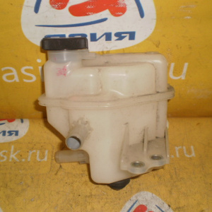 Бачок расширительный Toyota NHP10 Aqua