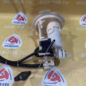 Датчик уровня топлива Mercedes C-Class W204/W212 M271KE18 '2007 L слева (сломан отвод на крышке) A2044700394