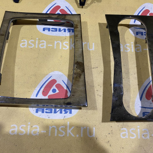 Консоль центральная Mercedes A2046803407 C-Class W204 '2008 732+808 Комплект с пепельницей A2046800179 и под климат A2046803607