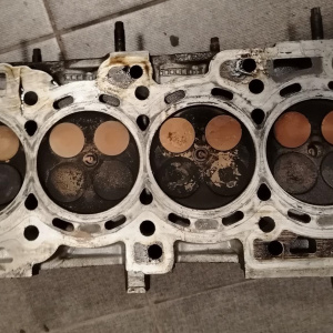 Головка блока Nissan QR20-DE/QR25-DE X-Trail T30 8H3 / 110408H300/110408H301/110408H302