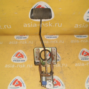 Педаль тормоза Toyota Land Cruiser Prado KZJ95