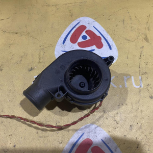 Вентилятор блока предохранителей Mercedes Viano W639 A6395450095 '2008