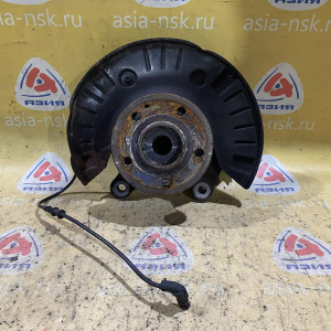 Ступица Mercedes W639 Viano '2008 перед, лев ABS голая A6393300632