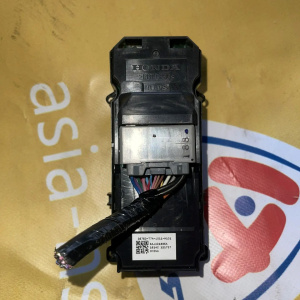 Пульт стеклоподъемника Honda Vezel RU4 35750-T7A-J011-M101