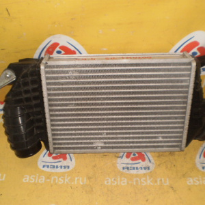 Интеркулер Subaru VM4 Levorg SIC-TM0200