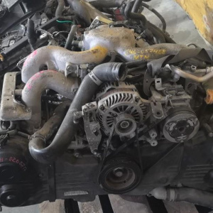 Двигатель Subaru EJ204-E268717 С  ЕГР Legacy/Forester BL