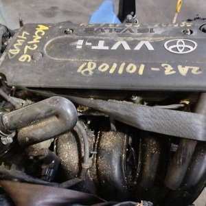 Двигатель Toyota 2AZFE-1011081 4WD Ipsum ACM26