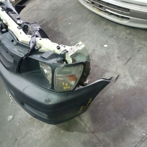 Ноускат Toyota Town Ace Noah KR42 '1999-2001 a/t лампа-фары.(дефект решетки) г.28-112