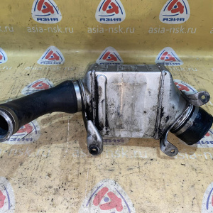 Интеркулер BMW E70 X5 N63B44A '2012 R С датчиком 13717575406