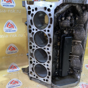 Блок цилиндров BMW X5 N63B44A-22410150 Задиры во 2-ом цилиндре 11112296651 E70 '2012