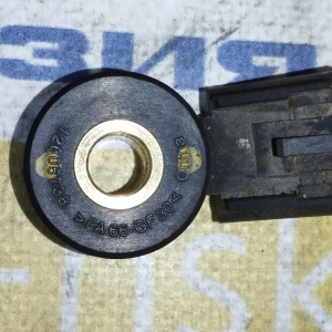 Датчик детонации Suzuki N32A Grand Vitara TDB4/JB632 L=R 12605738 / 18640-78J20