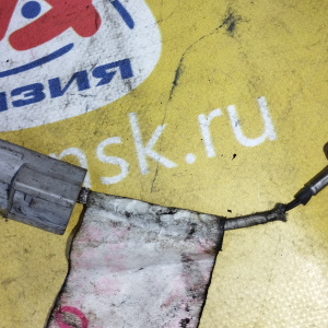 Датчик температуры выхлопных газов Nissan Bluebird Sylphy QG10 QG18 на трубку егр на впускном коллекторе РАЗЪЁМ СЕРЫЙ 147305M411 / 147305M420