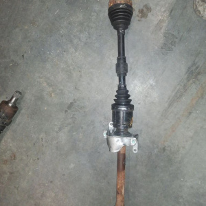 Привод Honda RU3 Vezel перед, прав 2WD дефект пыльника