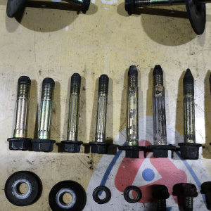 Болт подвески Honda Stepwgn RF2 R комплект REAR 52387-SX0-003/90174-SP0-003/90172-SP0-000/90170-SX0-003/90215-SB0-003/52388-SP0-000