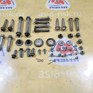 Болт подвески Honda Stepwgn CL7 R комплект REAR 90173-S84-A00/90181-S84-A00/52387-S84-A00/52387-SDA-A00