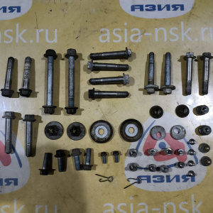 Болт подвески Honda Stepwgn CL7 R комплект REAR 90173-S84-A00/90181-S84-A00/52387-S84-A00/52387-SDA-A00