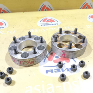 Проставка колеса Toyota Ipsum MCU35 Проставка Ø40мм,5x114 m12*1.5. КОМПЛЕКТ 2ШТ
