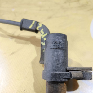 Датчик ABS Toyota Ipsum ACM26/ACM26W зад, лев 89546-44040