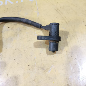 Датчик ABS Toyota Altezza/Brevis/Crown Majesta/Mark II GXE15/JCE15/JCG15/JZS173/GX115/JZX115 перед, прав 89542-30241