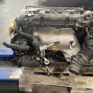 Двигатель Nissan KA24-DE-034621U 2WD Largo W30