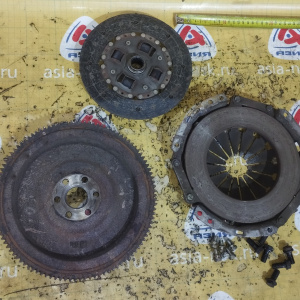 Маховик Toyota 5E Caldina ET196 m/t + корзина ( диаметр диска 213 мм. ) 13405-11051
