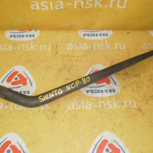 Держатель дворника Toyota Sienta NCP80 R