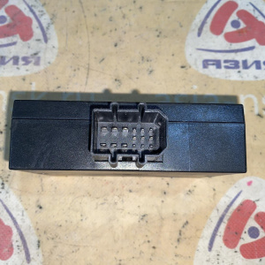 Блок комфорта Volkswagen Transporter 7D '2002 Блок управления центрального замка с ду 7D0959800B