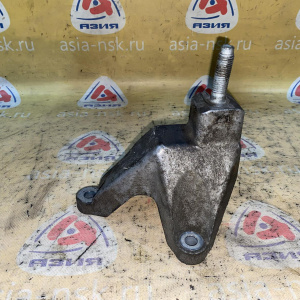 Кронштейн опоры двигателя Ford Split Port/YS4E Focus 1 CAK '2002 2.0L МКПП B5/IB5 L 98AB7M125CG