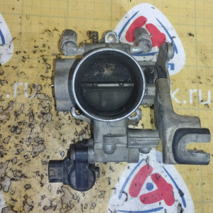 Заслонка дроссельная Toyota 1AZ-FE/2AZ-FE Camry ACV36 22210-0H010 / F005 T0 0020 3 болта БЕЗ ДАТЧИКА ПОЛОЖЕНИЯ