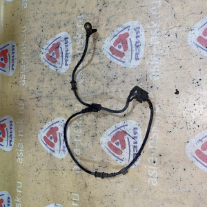 Датчик ABS Mercedes M-Class W164 F L=R A1645400917