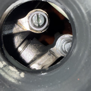 Двигатель ISUZU 10PC1-959215 БЕЗ СТАРТЕРА И МАХОВИКА