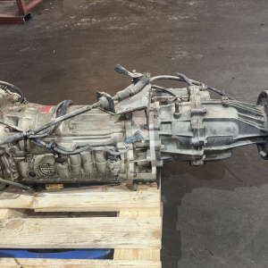 АКПП Isuzu 4JG2 3040LE 4WD задний привод 3 конт. трос. ( ручник на акпп ) Elf