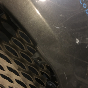 Крыло TOYOTA Harrier MCU1# перед, лев с зеркалом (дефект)