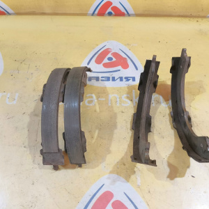 Колодки тормозные(ручника) Infiniti QX56 Z62/Y62 ОСТАТОК 80% R D4060-1LA6A