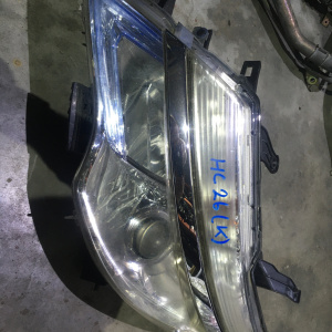 Фара Nissan 100-23682 лев Serena C26 '2013- галоген