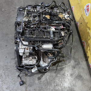 Двигатель Audi A4 CYRB/CYR-072016 EA888 gen3b 2.0L TFSI 4WD DSG-7 Проверить номер B9/8W5 '2016