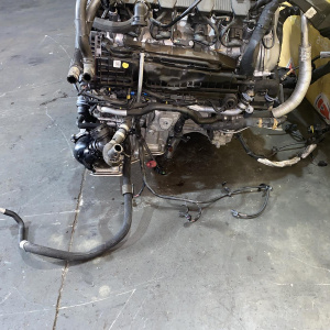 Двигатель Audi A6 CEUC/CEU-020294 EA824 gen3 4.0L V8 TFSI В сборе C7/4G2 '2014