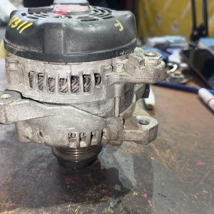 Генератор Toyota 2AZ Camry ACV40 4 конт. ( IG/S/L/M ) 27060-28311