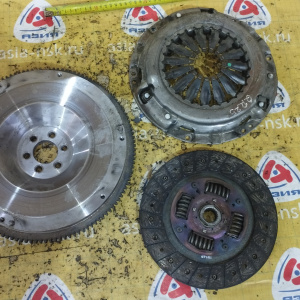 Маховик Nissan QR20/QR25 X-Trail T30 '2000-2007 одномассовый маховик ( не демпферный ) + корзина CLUTCHPRO ( диаметр диска 240 мм. ) NSF005062421