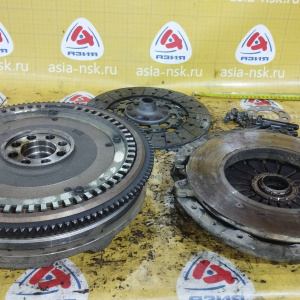 Маховик Isuzu 4JX1 Bighorn/Trooper UBS73 m/t ДВУХМАССОВЫЙ + корзина 8971365350 ( диаметр диска 285 мм. 8971431461 ) 8971345173