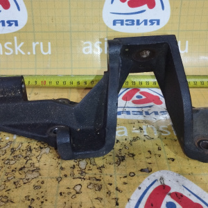 Крепление подушки ДВС Toyota 3S-FE Town Ace Noah SR40/SR50 2WD/4WD чугун ( кронштейн гур ) R 12311-74260