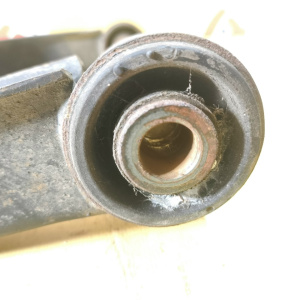 Рычаг Nissan/Infiniti JA60/Z62/TA60/Y62 Armada/Patrol#QX56/QX80 перед, лев в 54525-ZQ00A