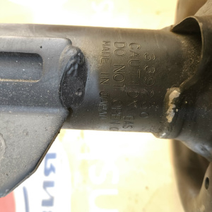 Стойка Toyota GSU40/GSU45/ASU40/MHU48L/GVU48 Highlander перед, прав KYB 339230