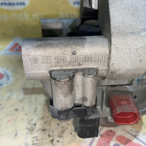 Подушка двигателя Audi CEUC A6 C7/4G2 '2014 4.0L V8 TFSI R 4H0199384B