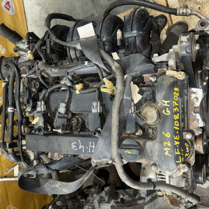 Двигатель Mazda LF-VE-10837029 шуп в головке Atenza/Mazda6 GH