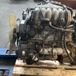 Двигатель Toyota 5VZ-0669442 Hilux Surf/Land Cruiser Prado VZN185/VZJ95