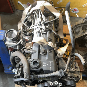 Двигатель NISSAN CG13-177458A БЕЗ ТРАМБЛЕРА